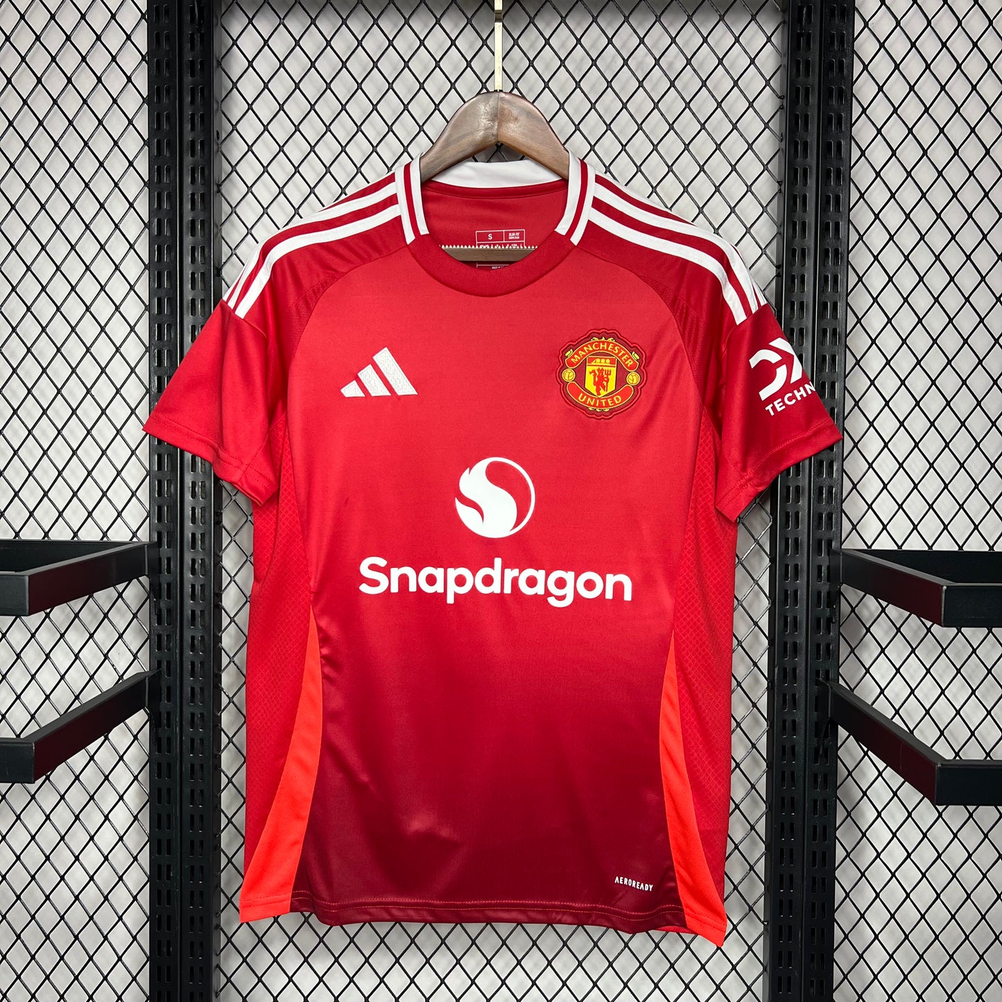 Manchester United Home Shirt 2024-25