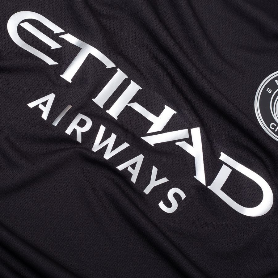 Manchester City away shirt 2025-26