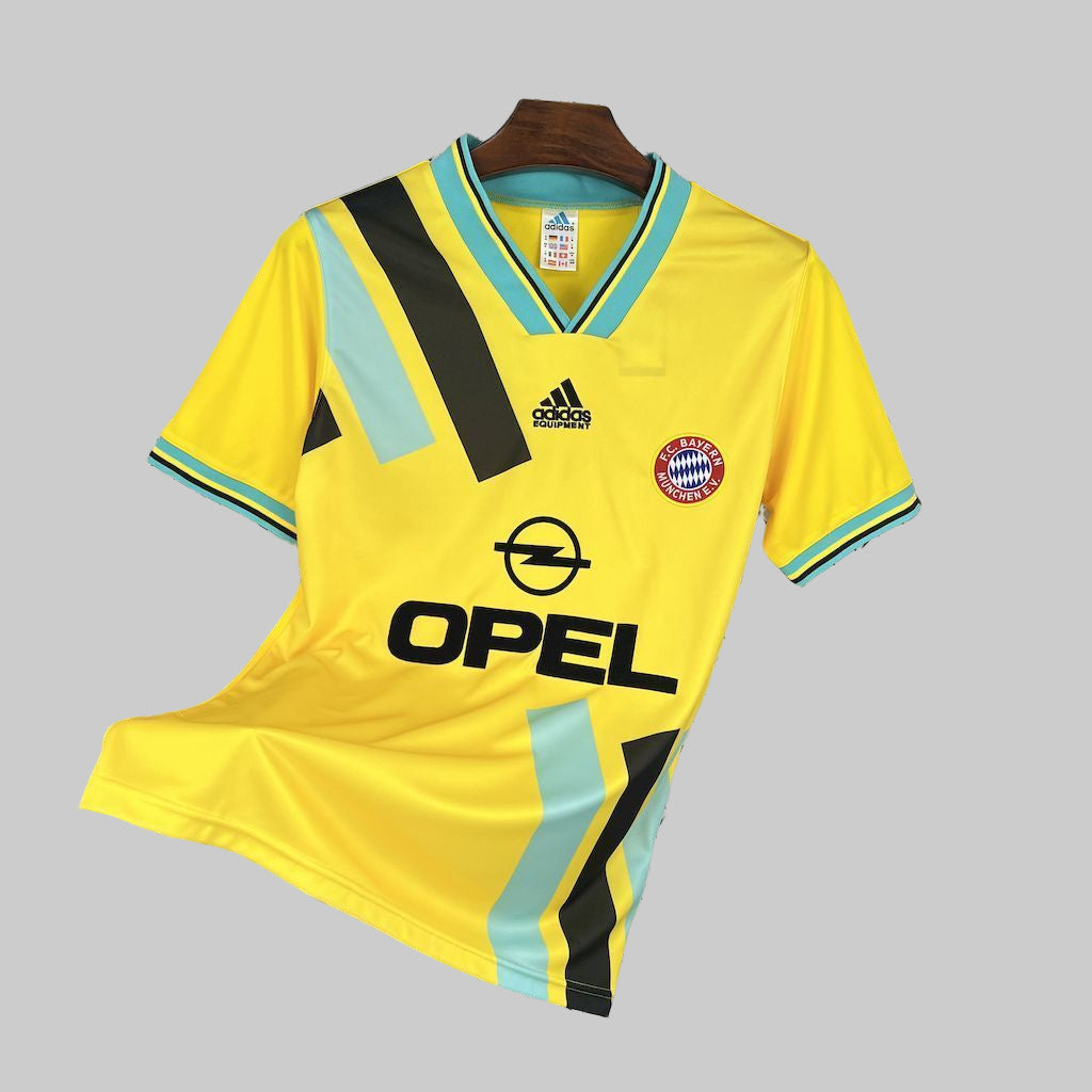 Bayern München retro away shirt 1994-95