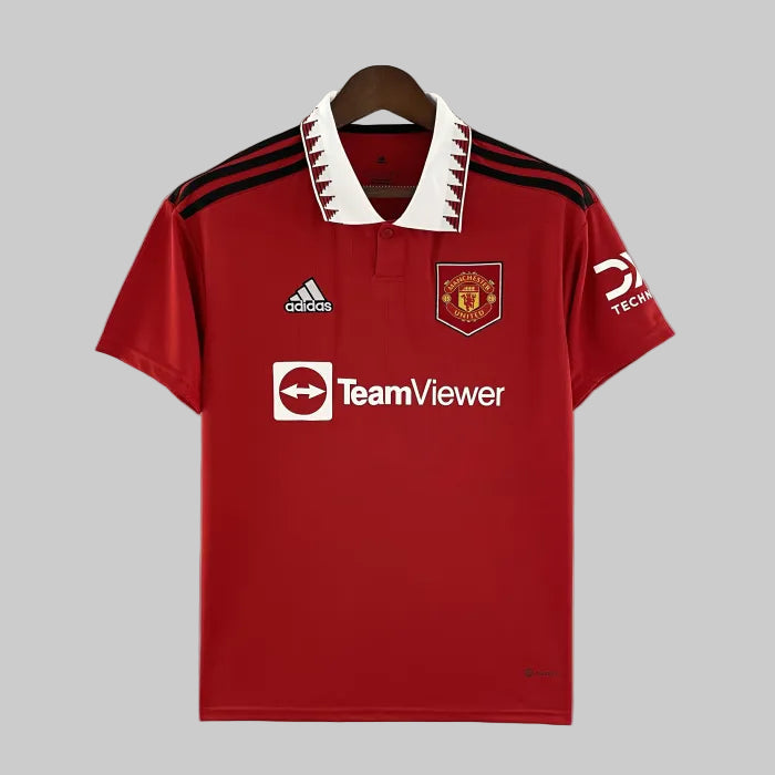 Manchester United home shirt 2022-23