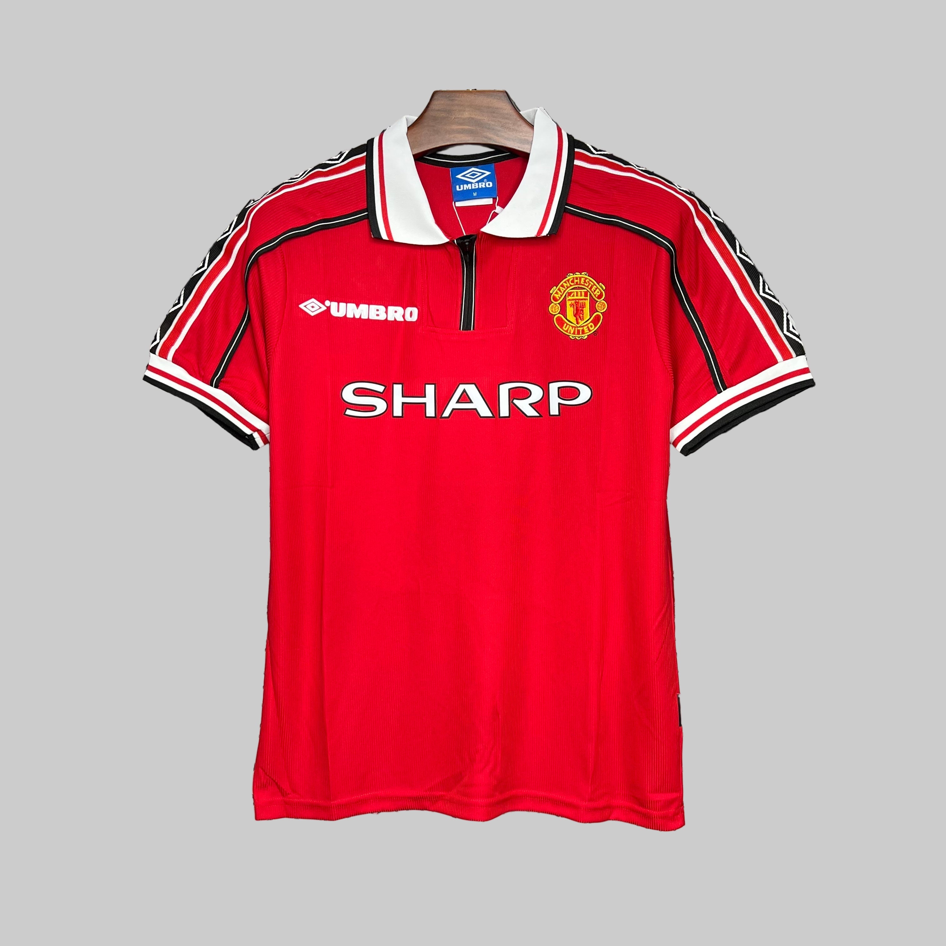 Manchester United retro home shirt 1998-99