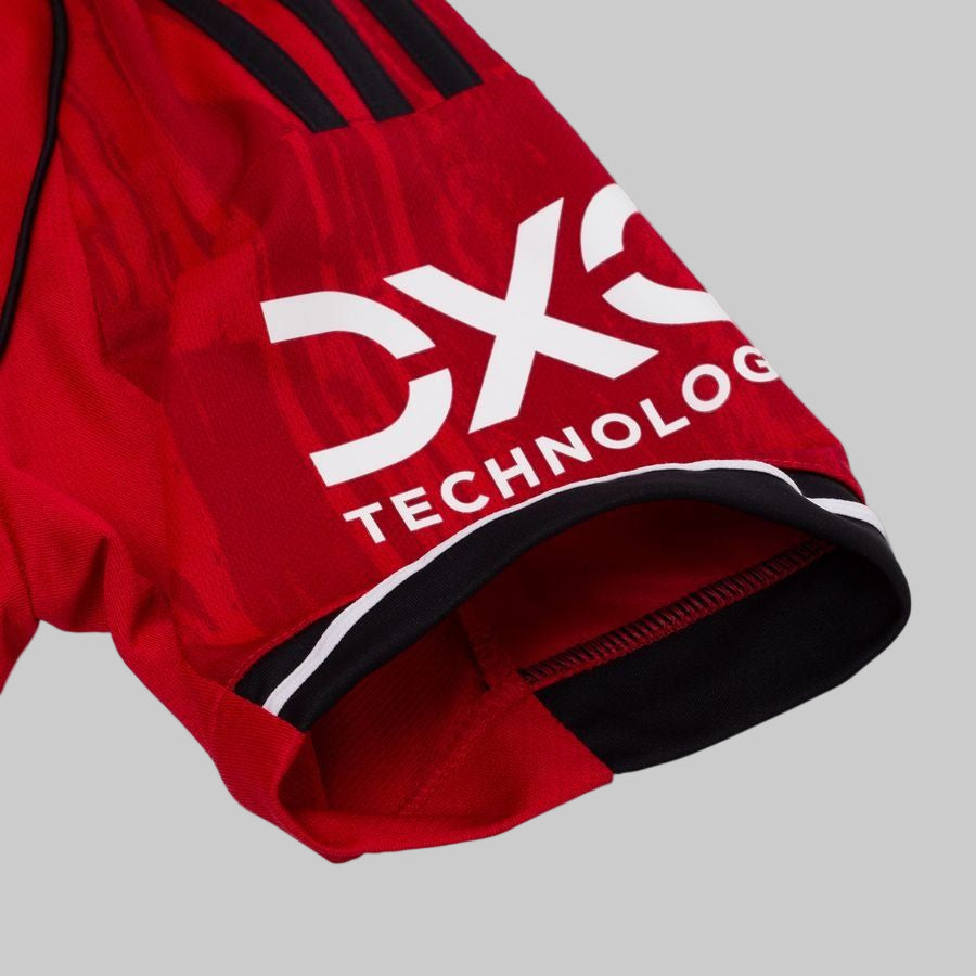 Manchester United home shirt 2025-26