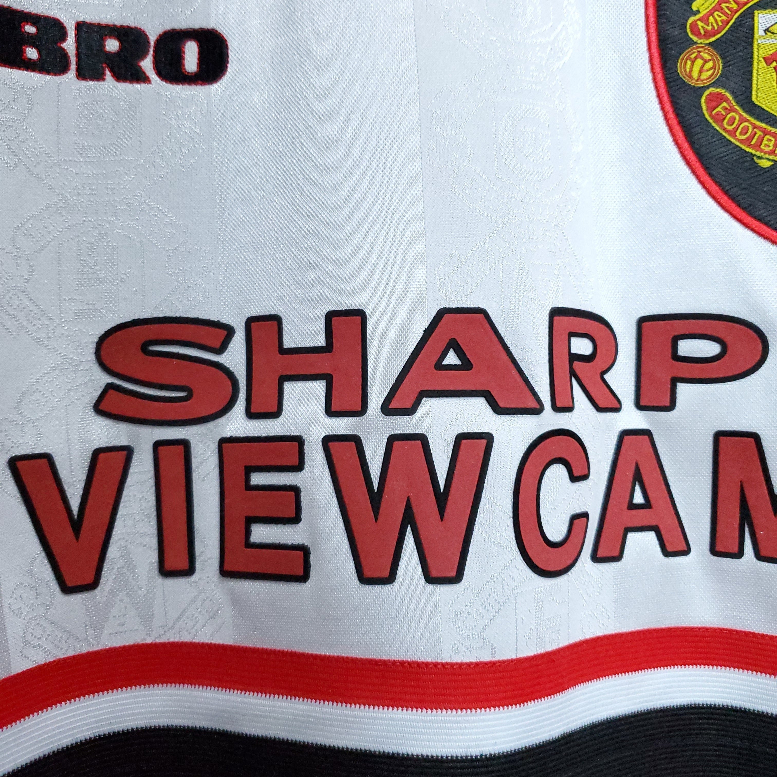 Manchester United retro away shirt 1997-98