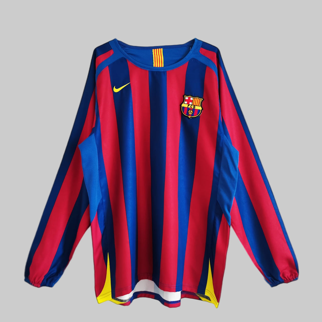 FC Barcelona retro home shirt 2005-06