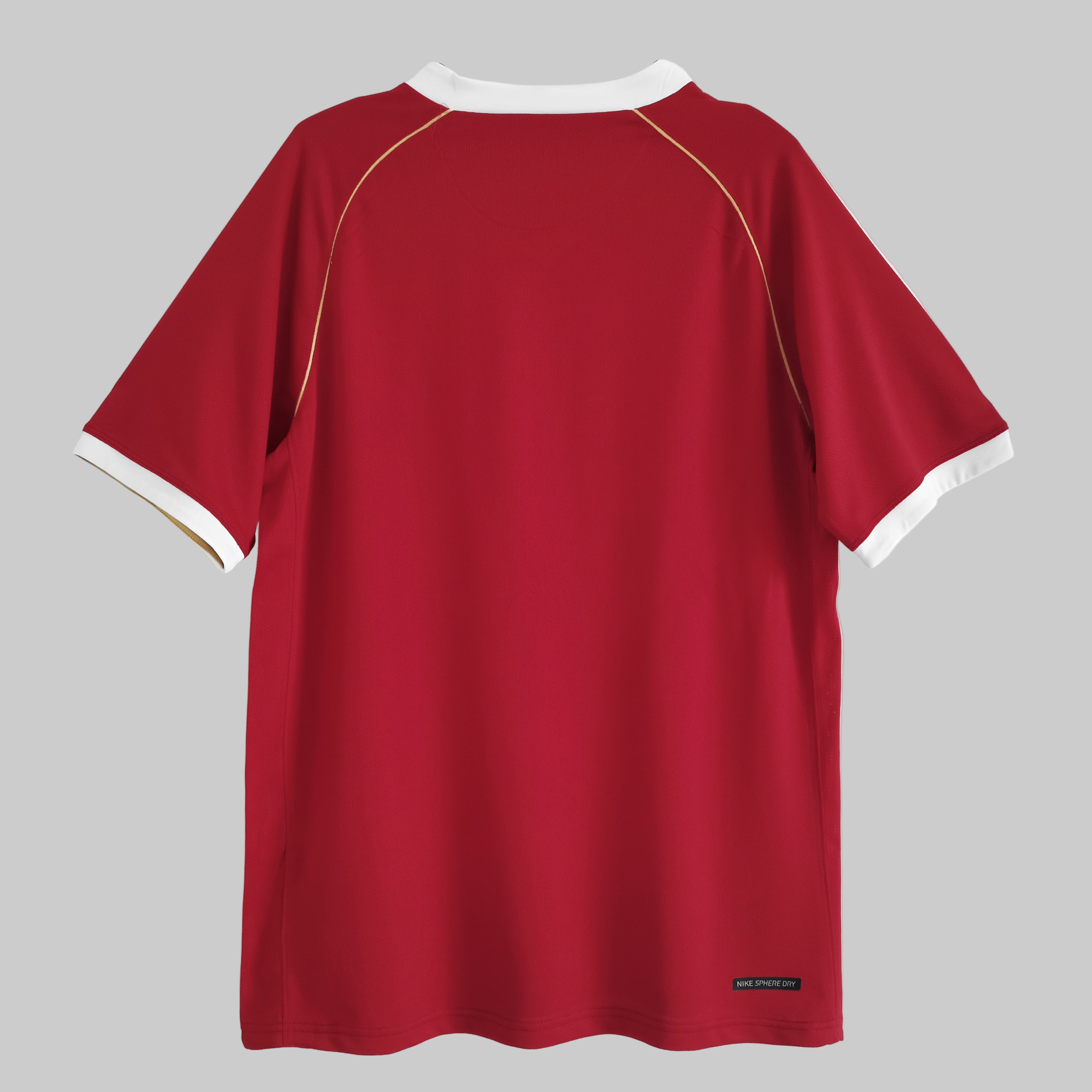 Manchester United retro home shirt 2006-07