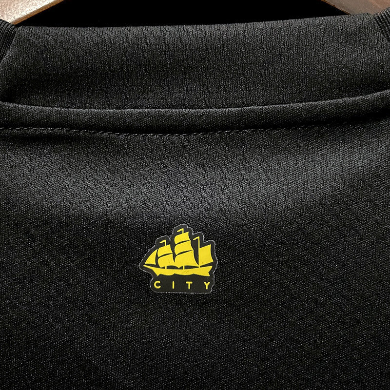 Manchester City away shirt 2022-23