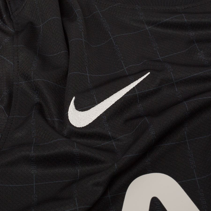 Tottenham Hotspur away shirt 2025-26