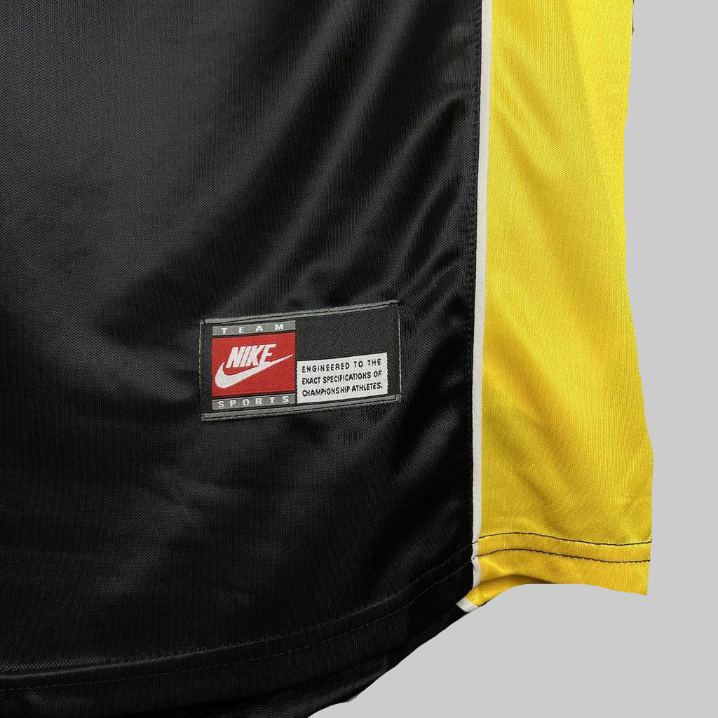 Borussia Dortmund retro away shirt 1998-00
