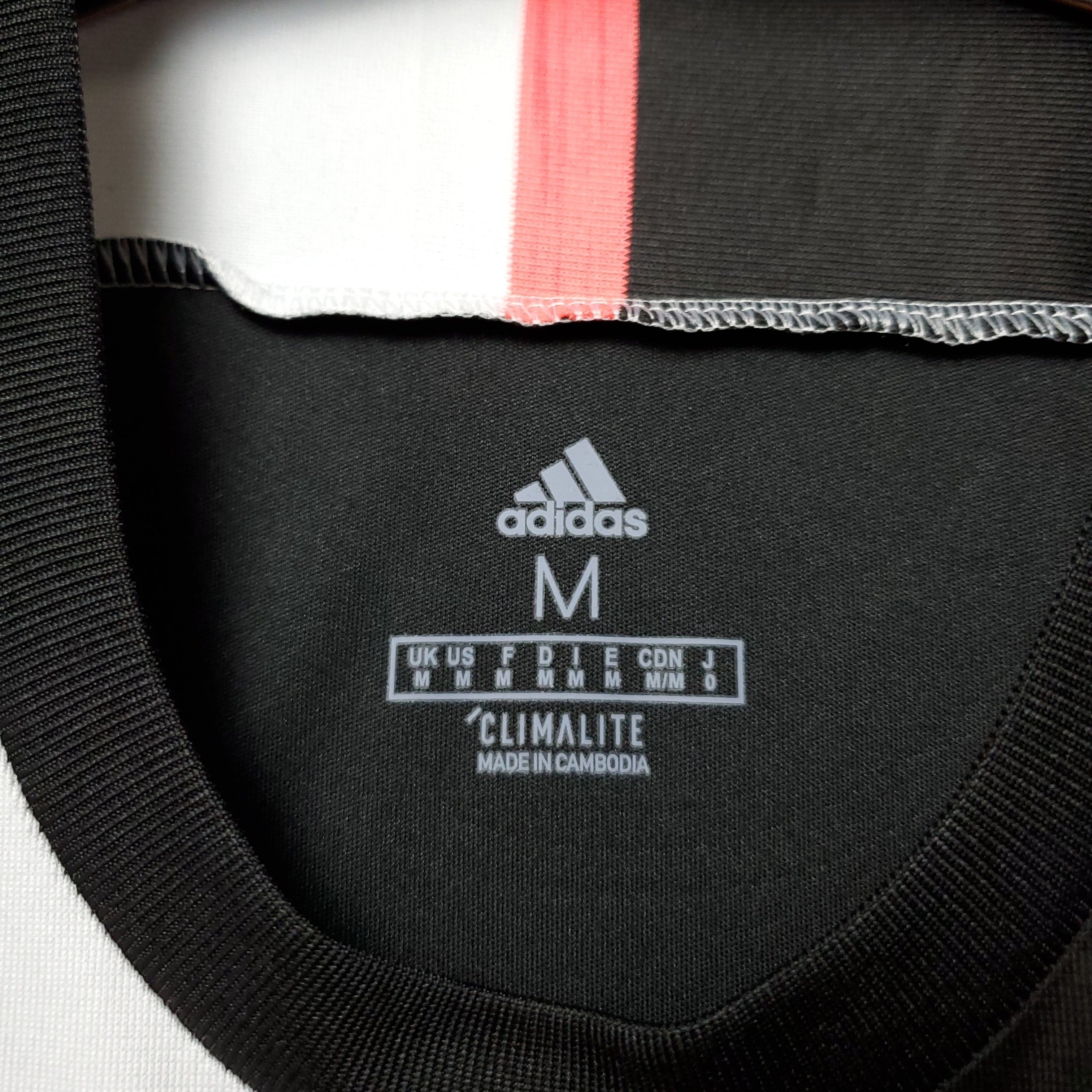 Juventus retro home shirt 2019-20
