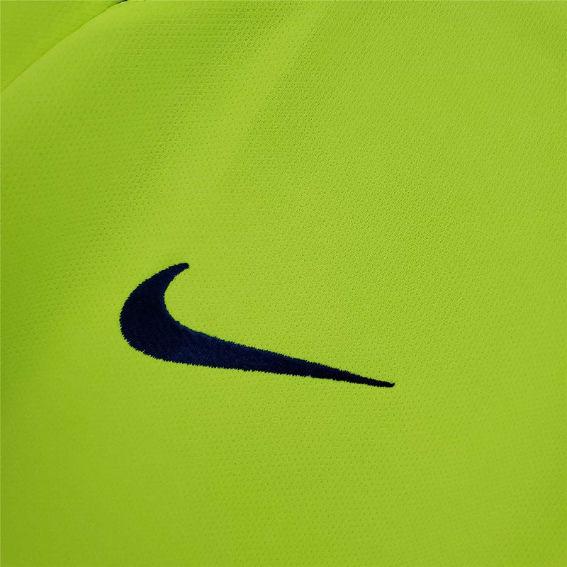 FC Barcelona retro away shirt 2005-06