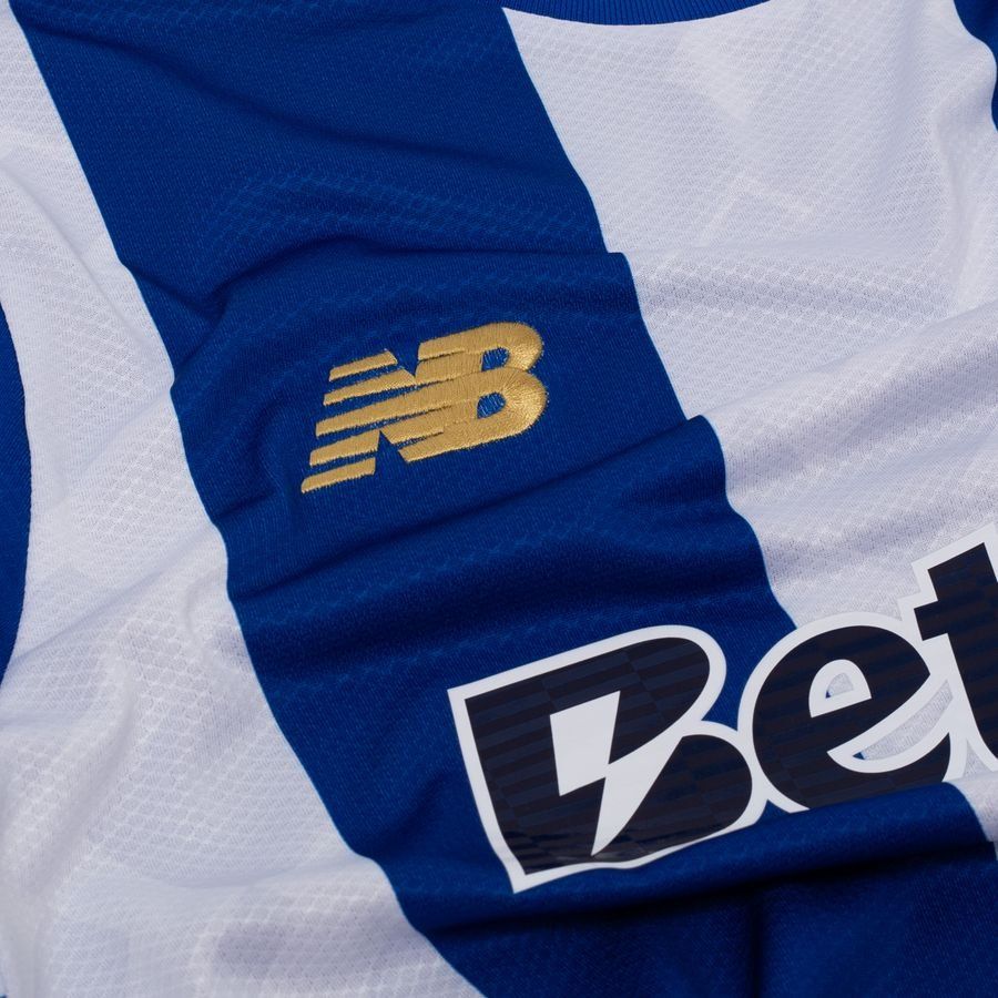 FC Porto home shirt 2025-26