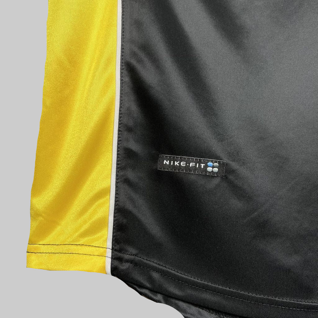 Borussia Dortmund retro away shirt 1998-00