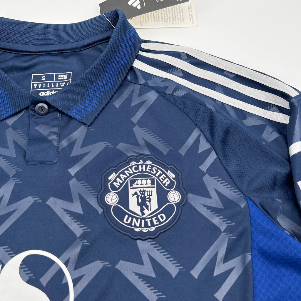 Manchester united away shirt 2024-25