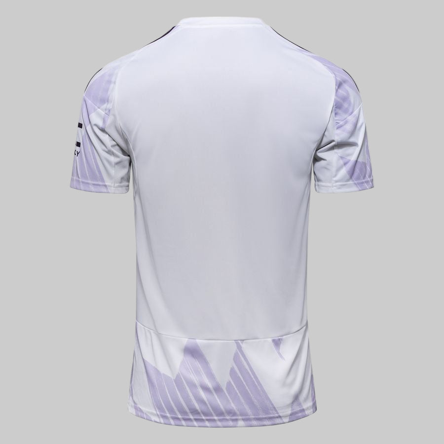 Manchester United away shirt 2025-26