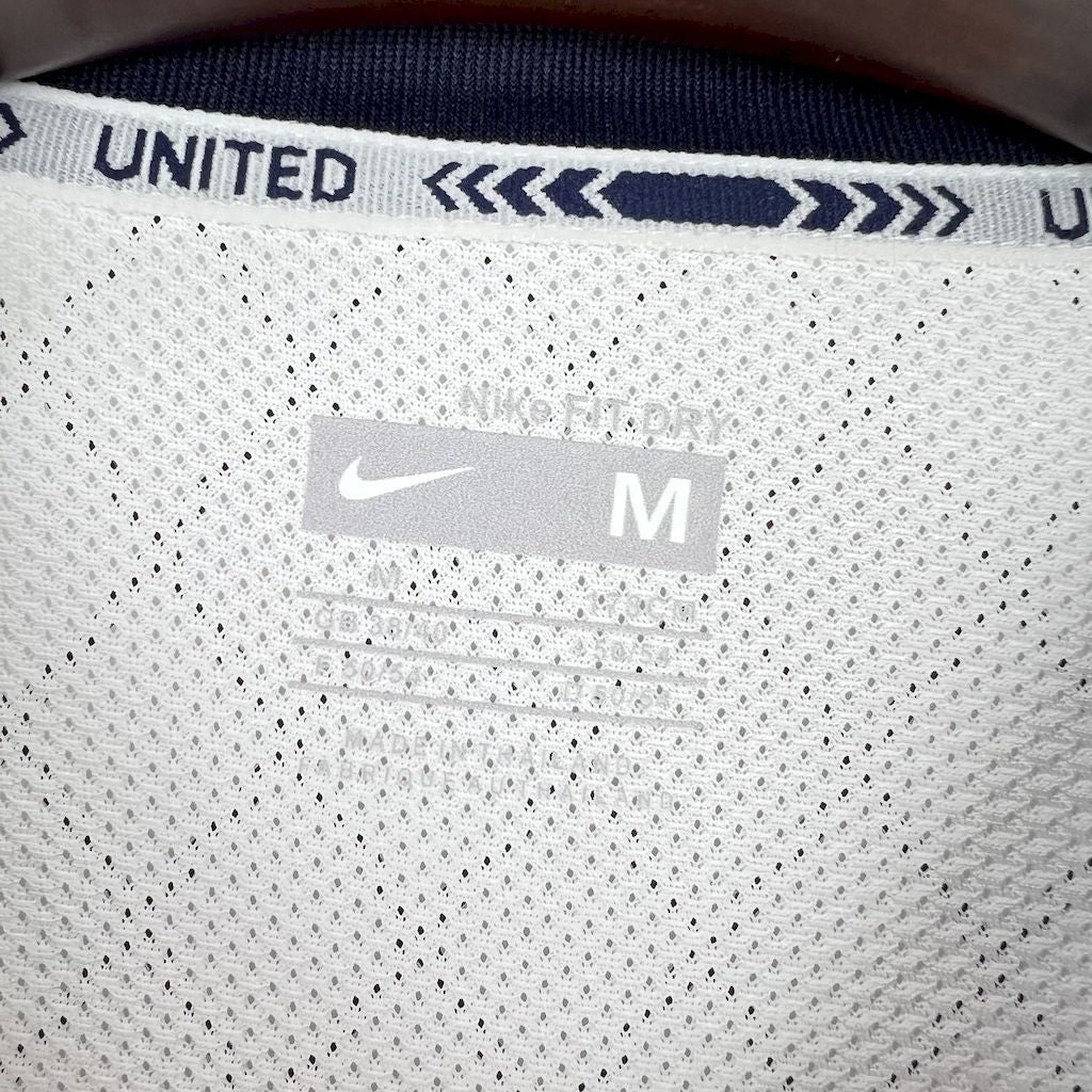 Manchester United retro away shirt 2008-09