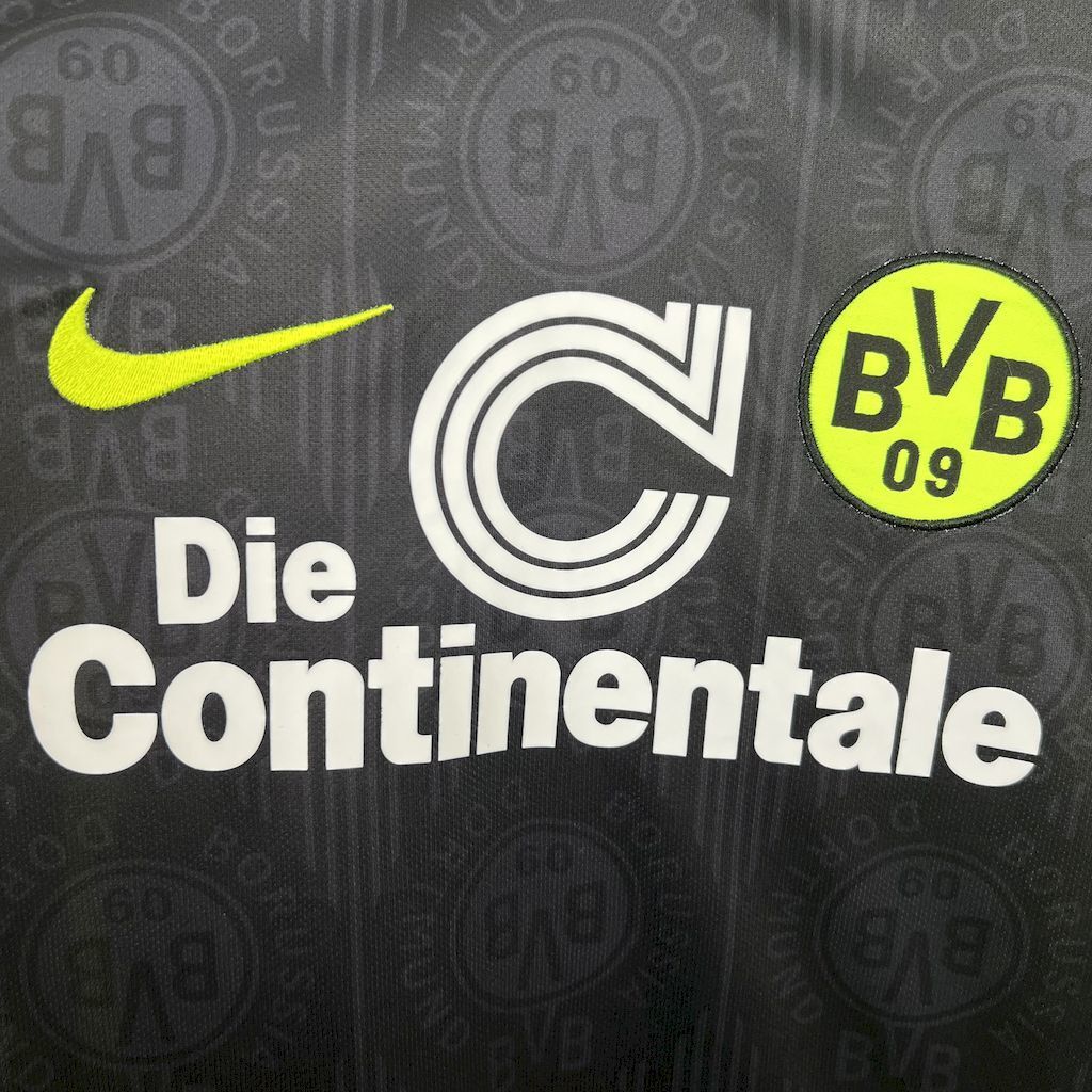 Borussia Dortmund retro away shirt 1996-97