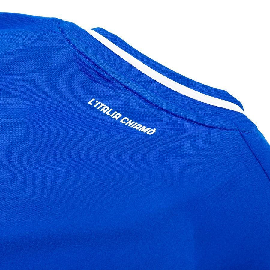 Italy home shirt 2025