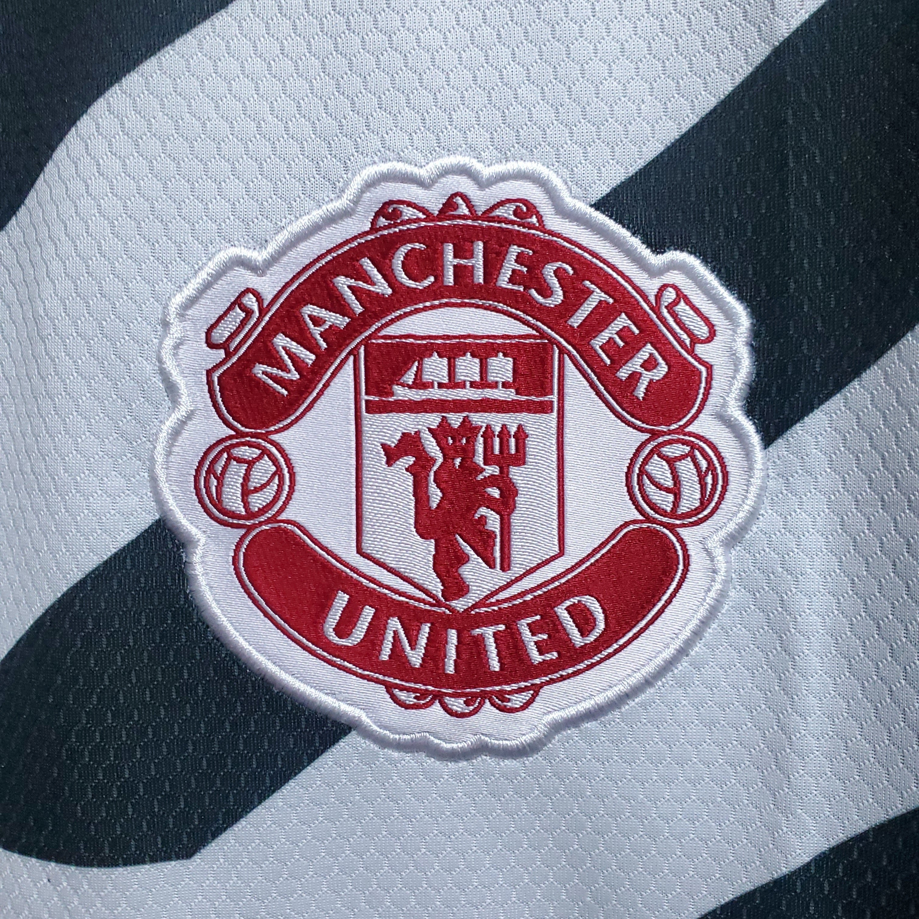 Manchester United retro third shirt 2020-21