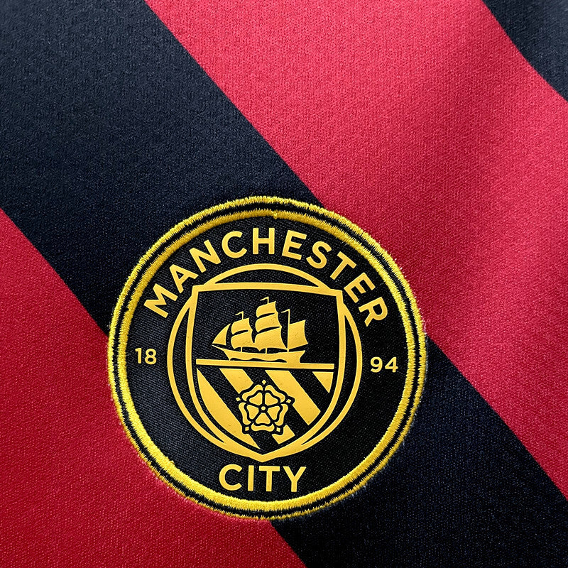 Manchester City away shirt 2022-23