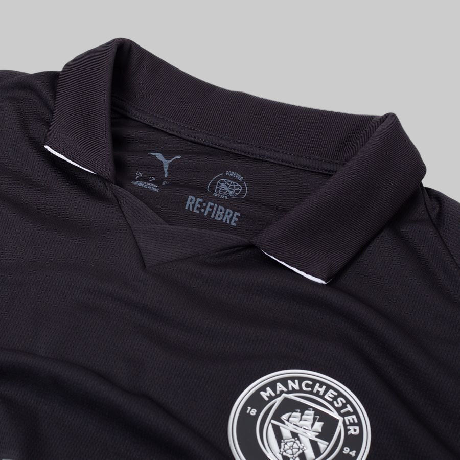 Manchester City away shirt 2025-26
