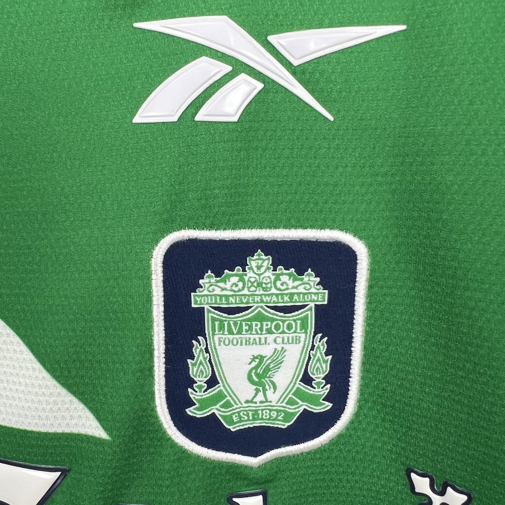 Liverpool retro away shirt 1999-00
