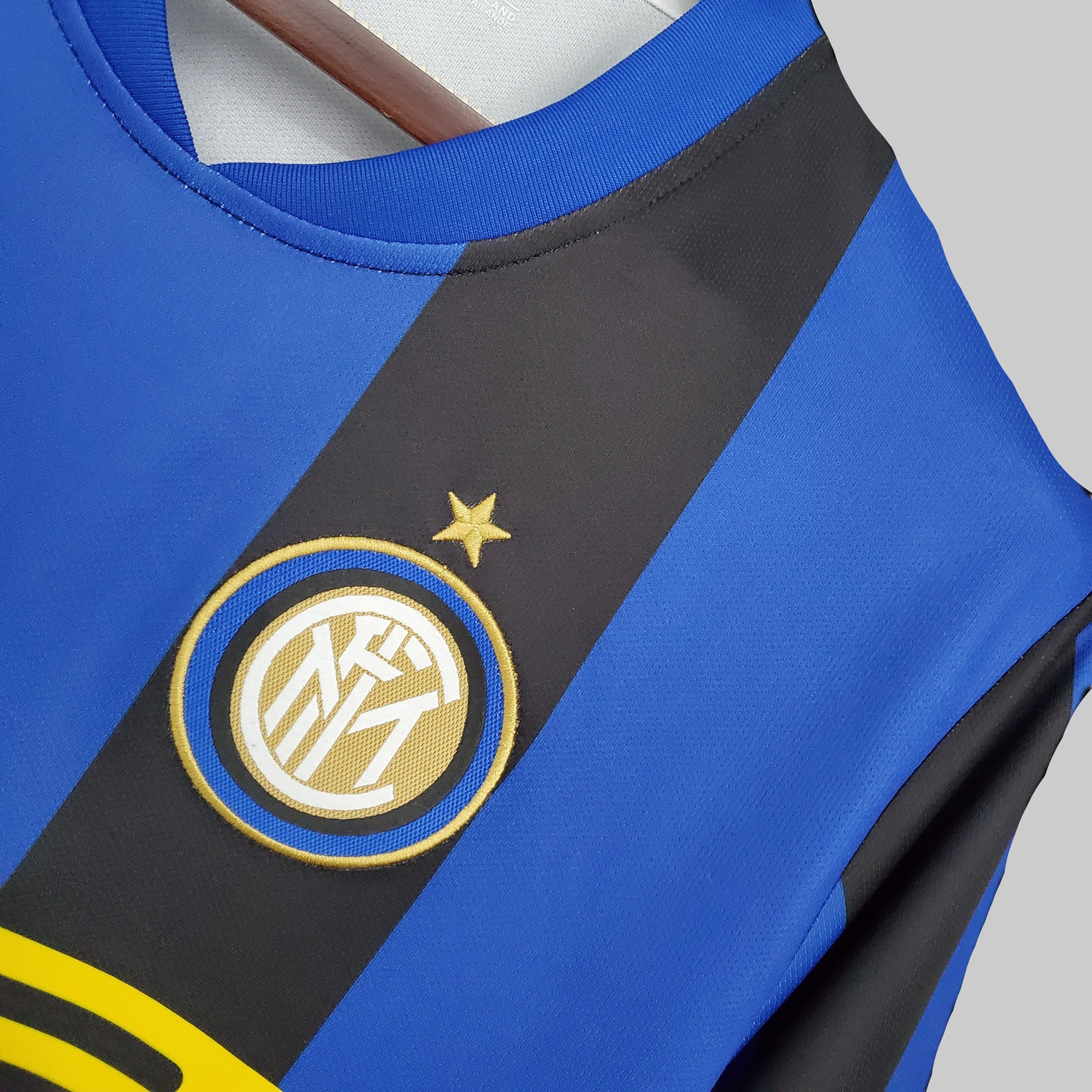 Inter retro home shirt 2008-09