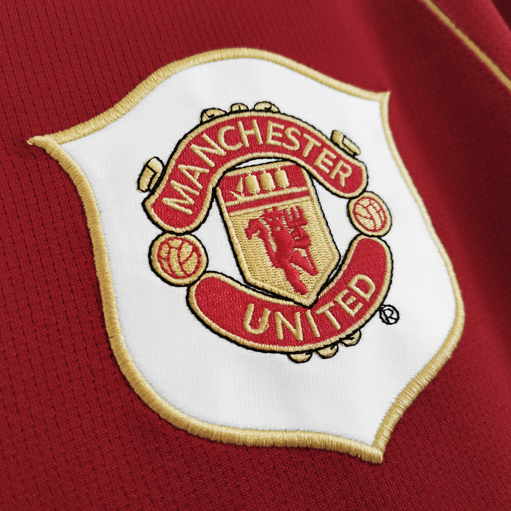 Manchester United retro home shirt 2006-07