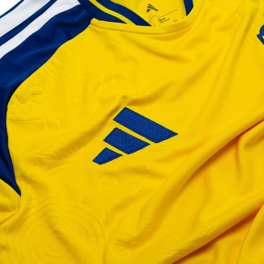 Sweden home shirt 2025-26