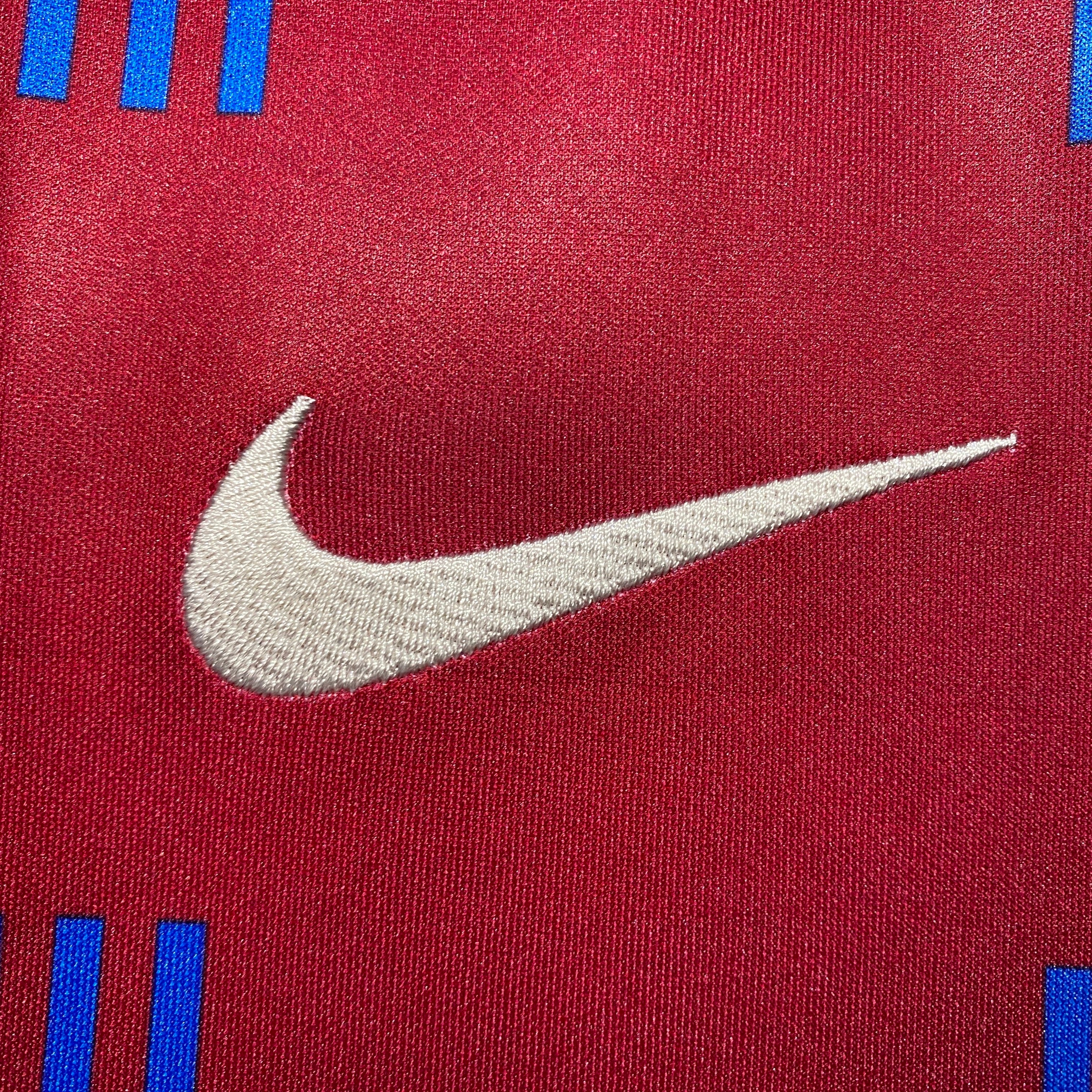 FC Barcelona retro home shirt 2021-22