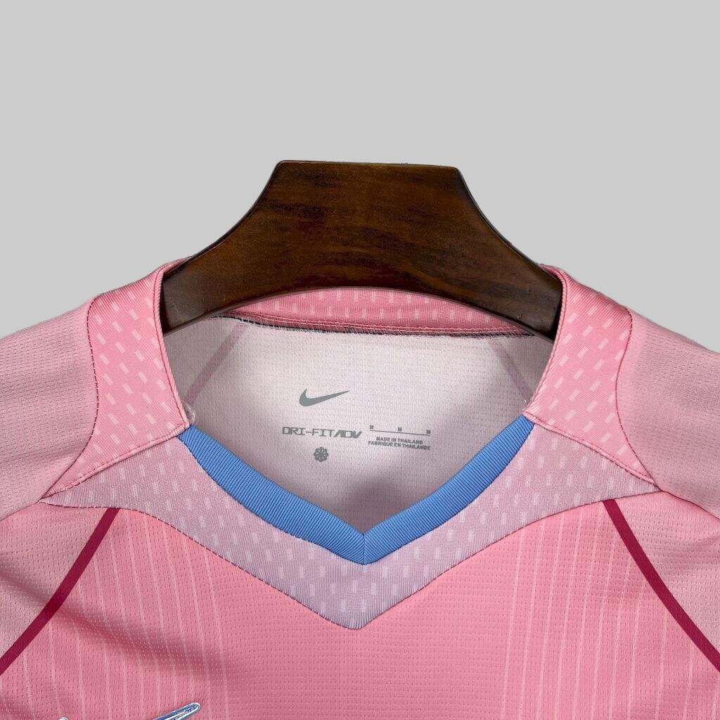 FC Barcelona pink shirt 2025-26