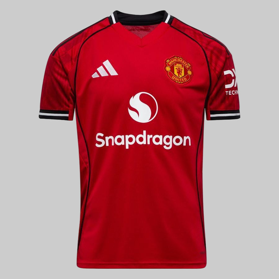Manchester United home shirt 2025-26