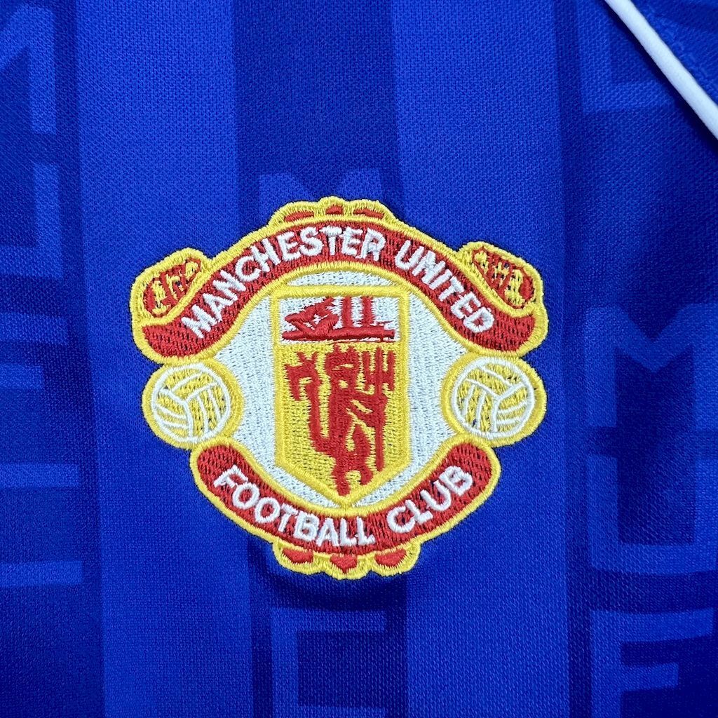 Manchester United retro away shirt 1988-89