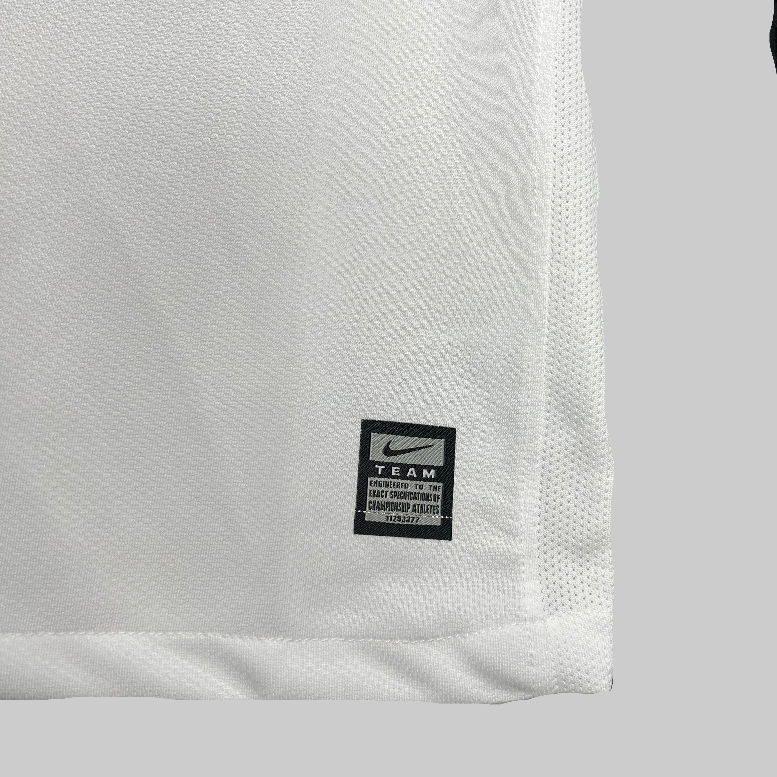 Inter retro away shirt 2009-10