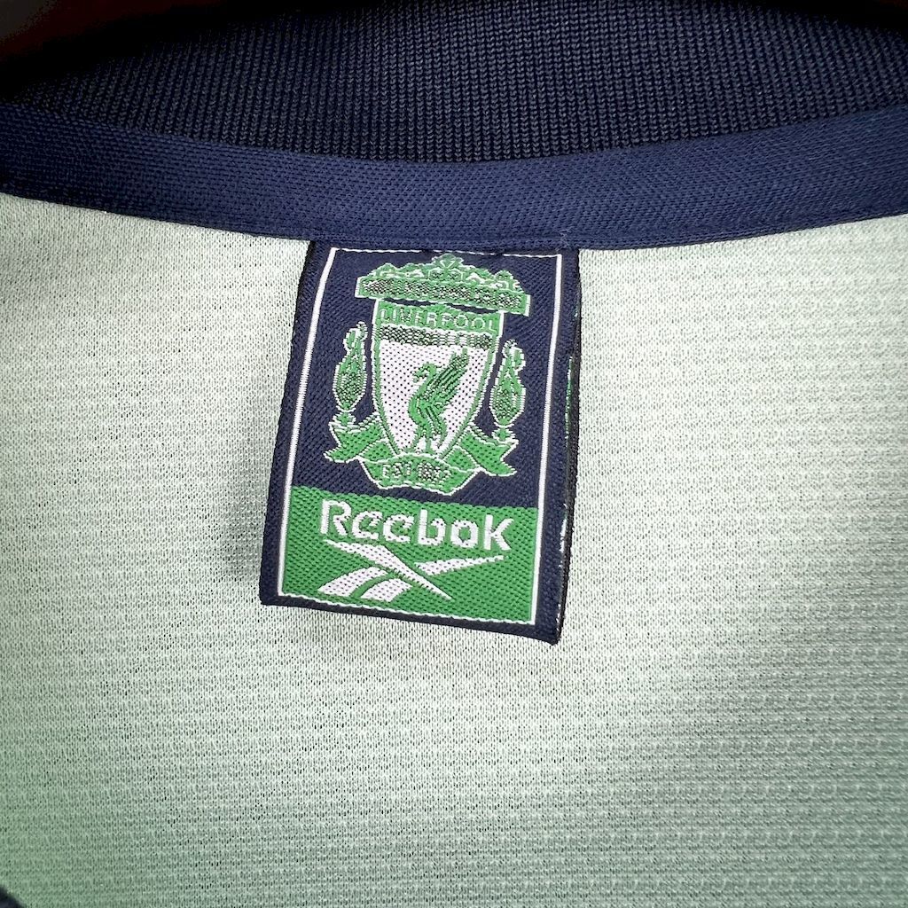 Liverpool retro away shirt 1999-00