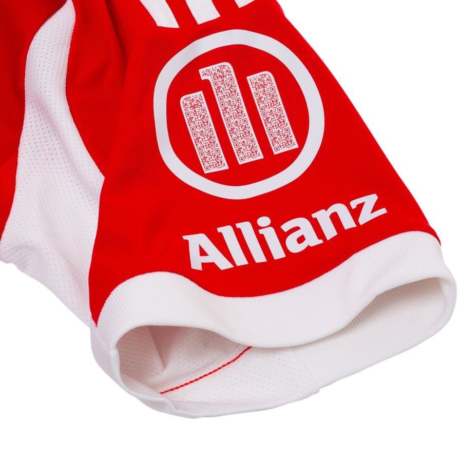 Bayern München Home shirt 2025-26