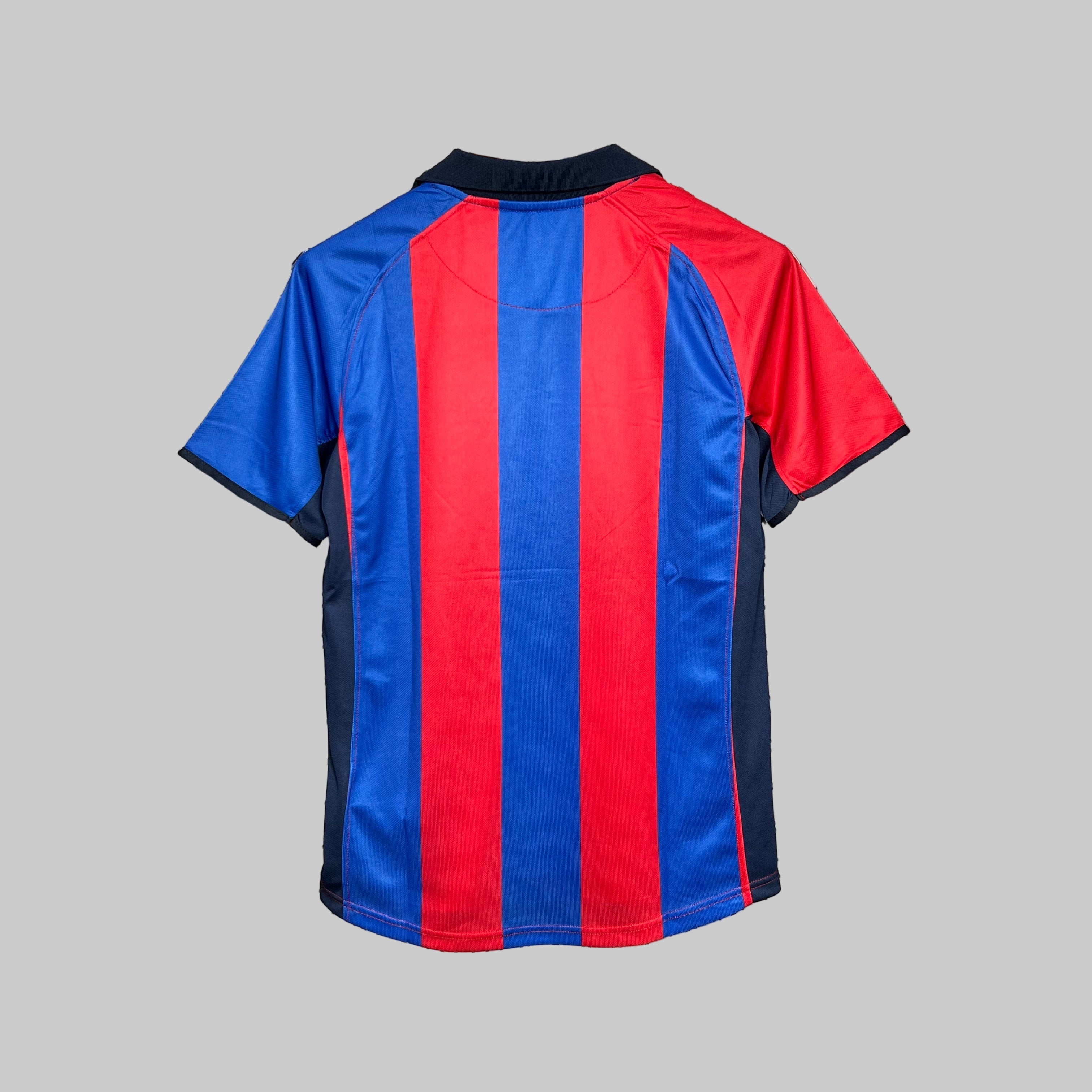 FC Barcelona retro home shirt 2004-05
