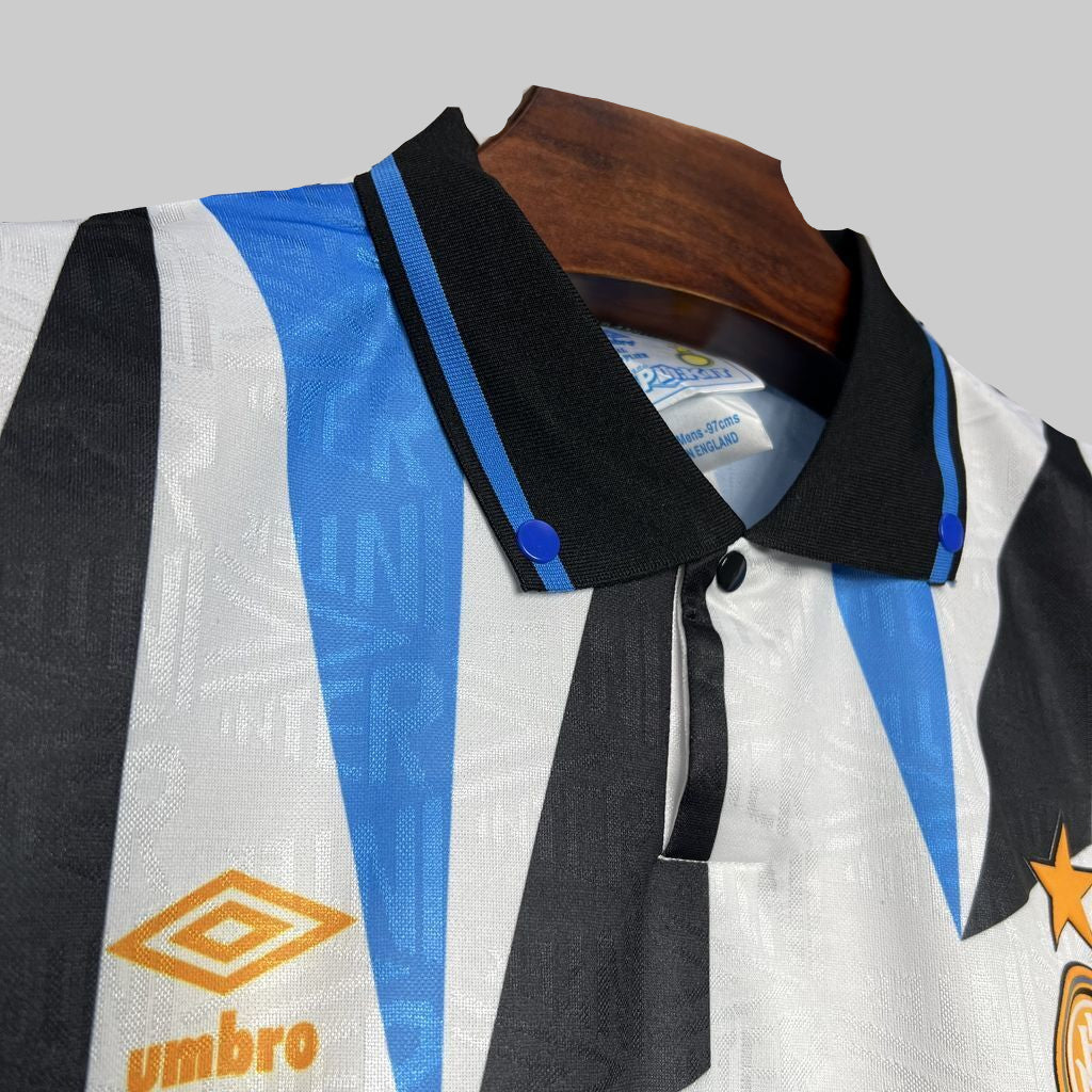 Inter retro away shirt 1992-93