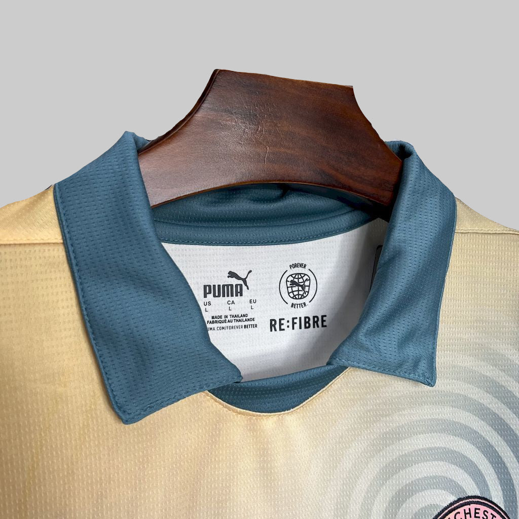 Manchester City fourth shirt 2024-25