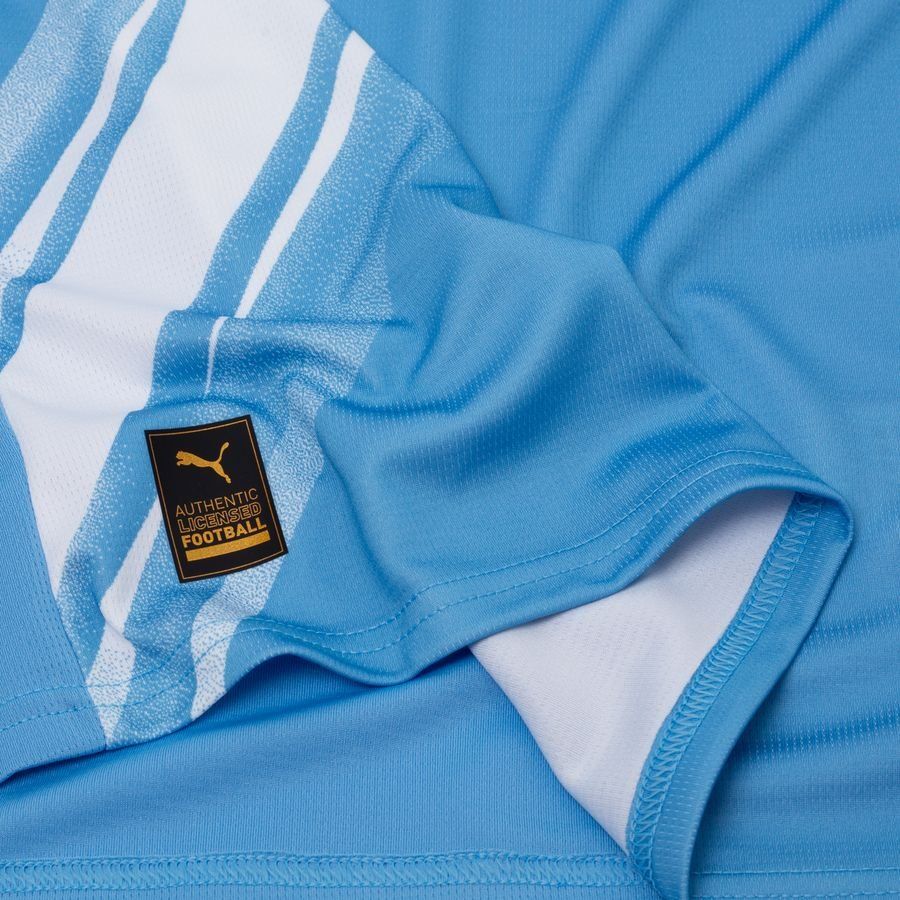 Manchester City home shirt 2025-26