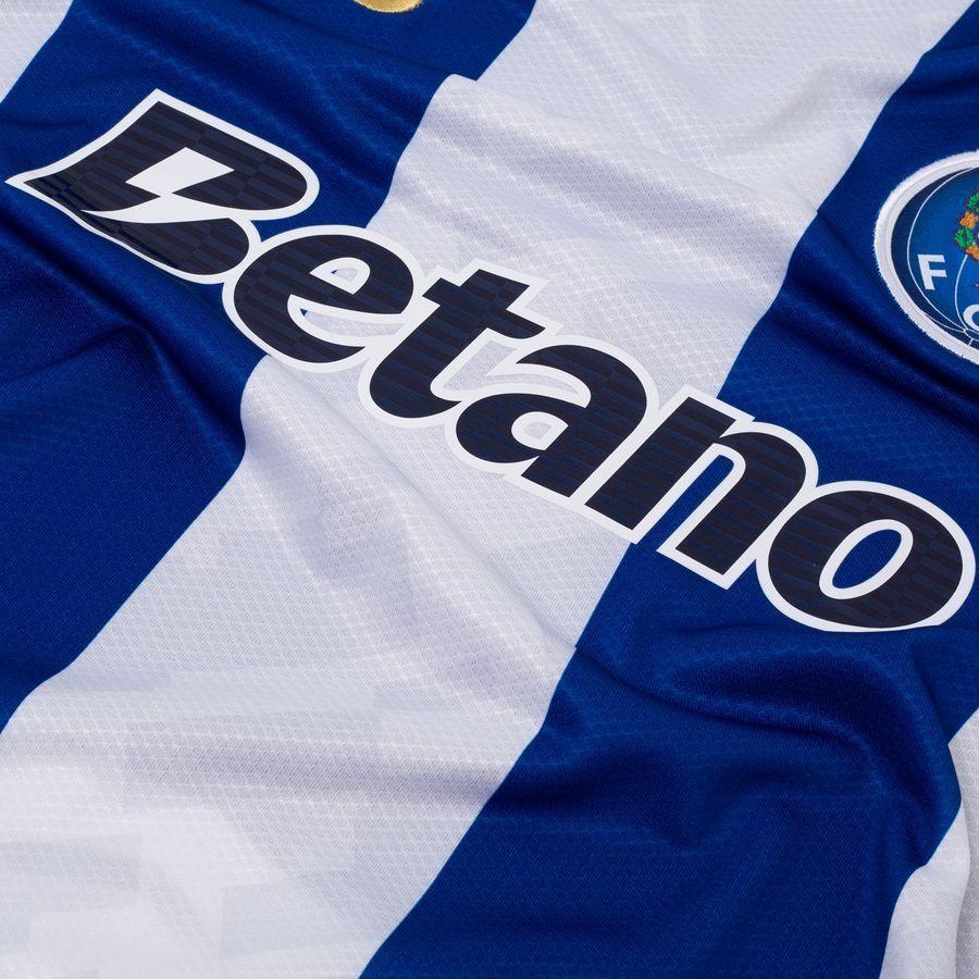FC Porto home shirt 2025-26