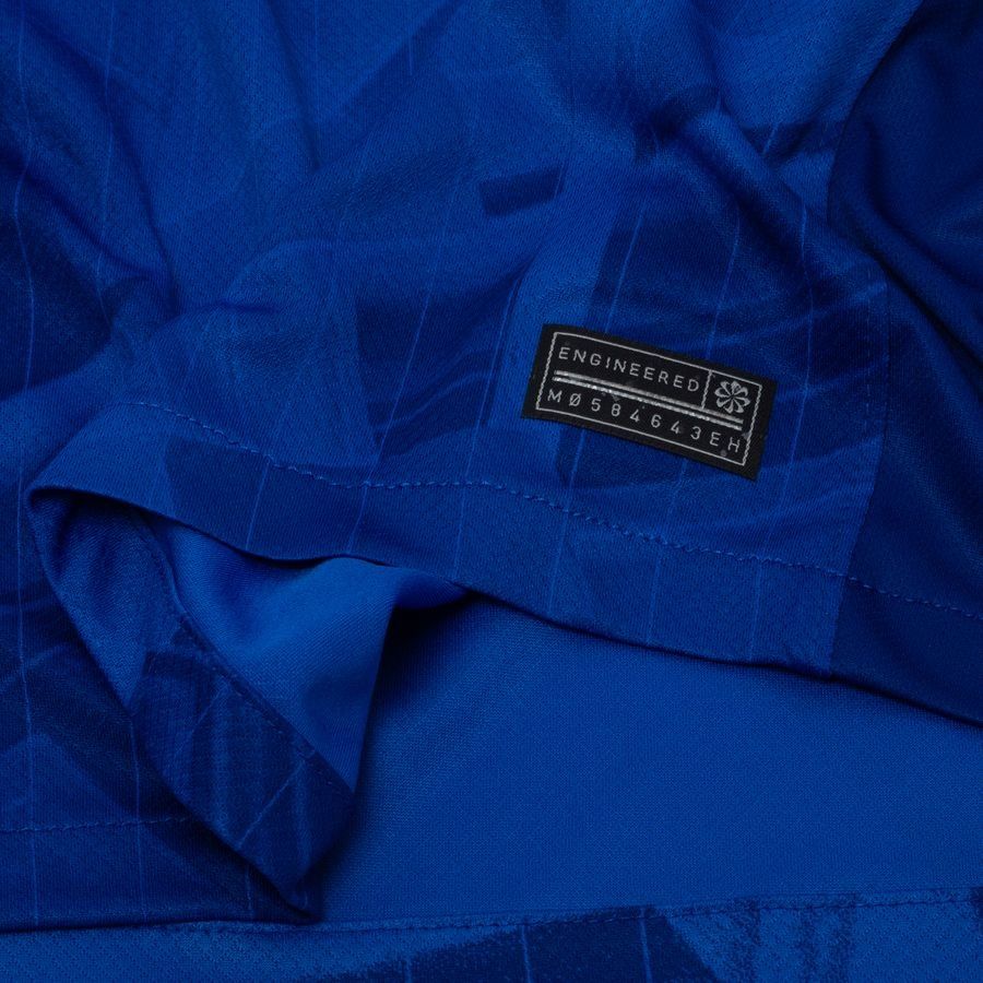 Chelsea home shirt 2025-26