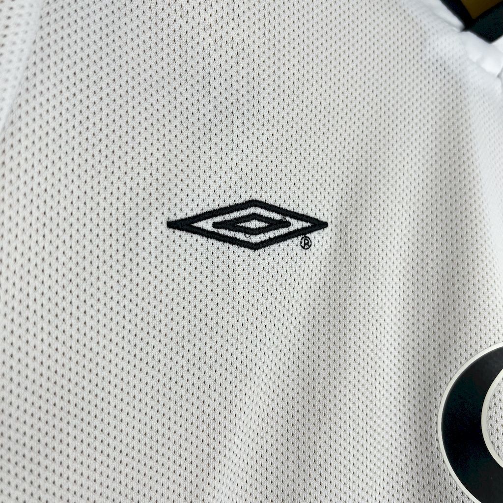 Manchester United retro century shirt 2001-02