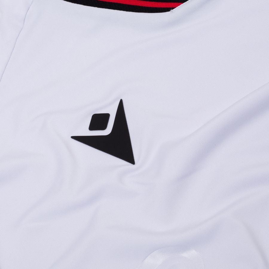 Albania away shirt 2026
