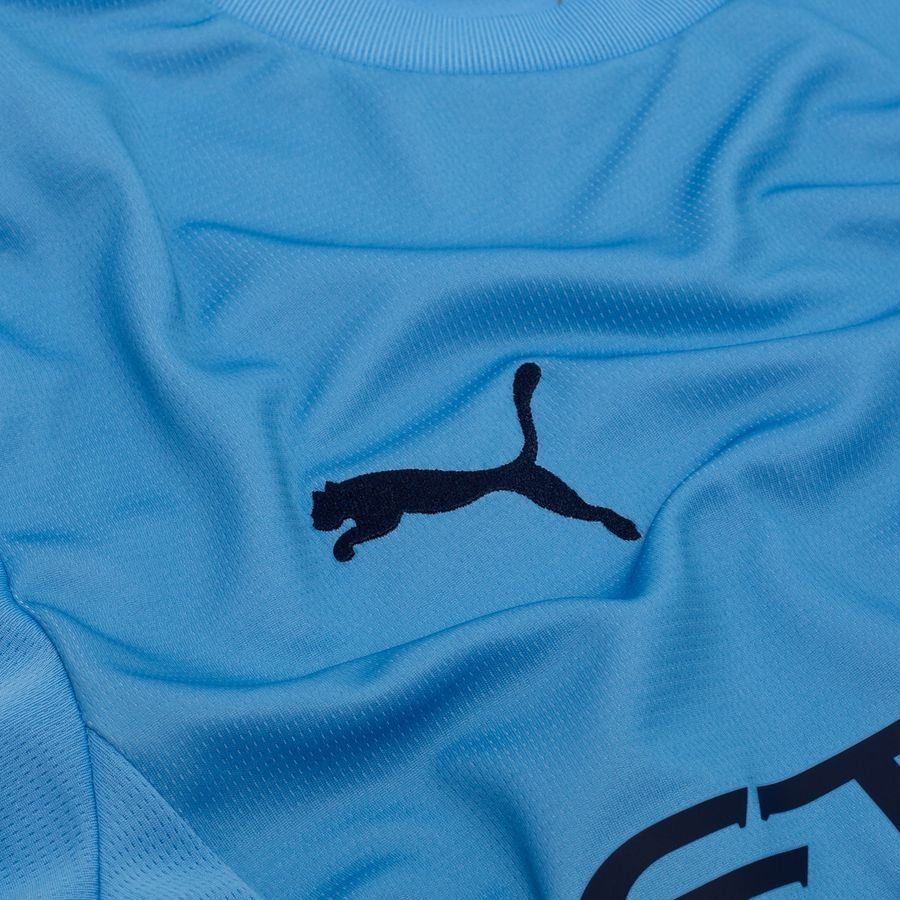 Manchester City home shirt 2025-26