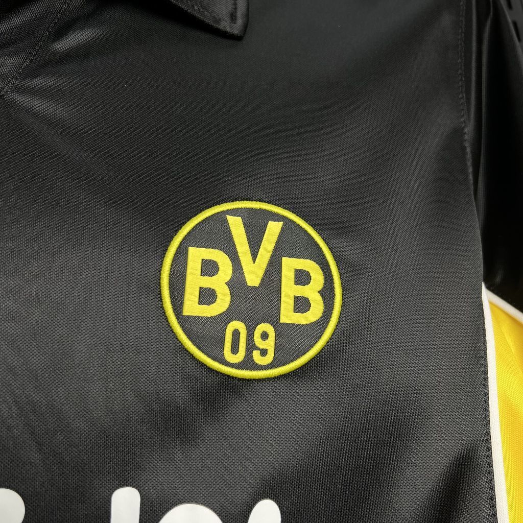 Borussia Dortmund retro away shirt 1998-00