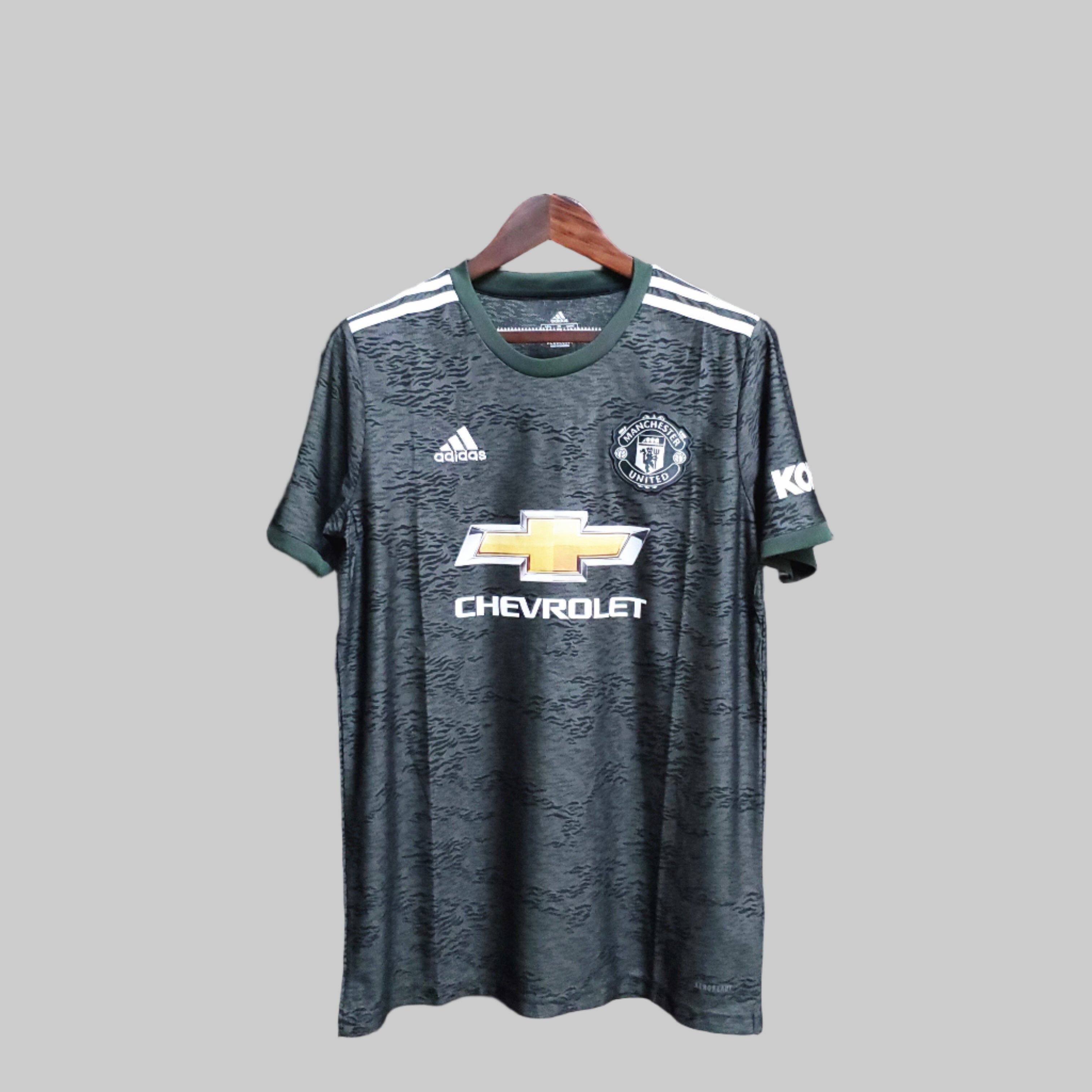 Manchester United retro away shirt 2020-21