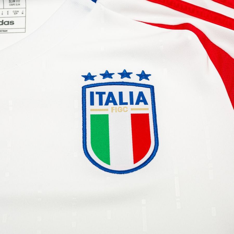 Italy away shirt 2025