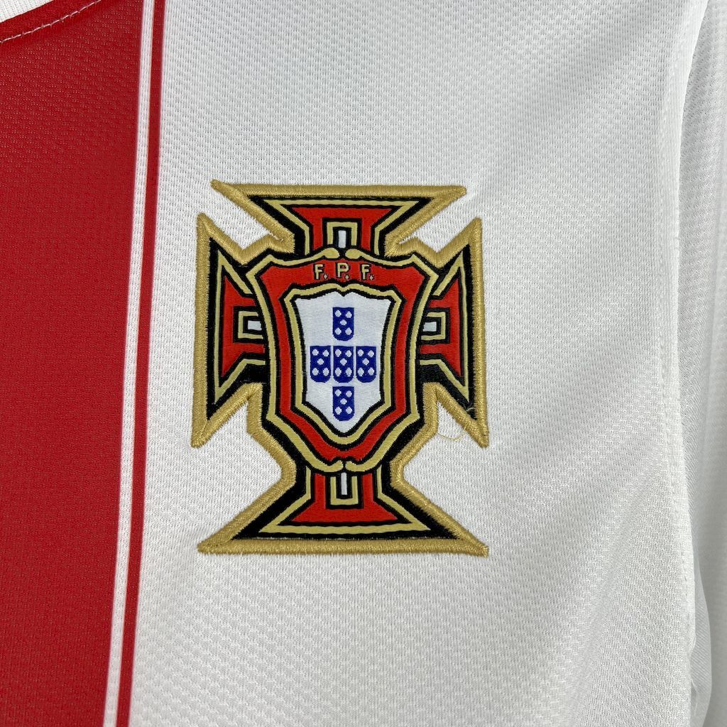 Portugal retro away shirt 2010