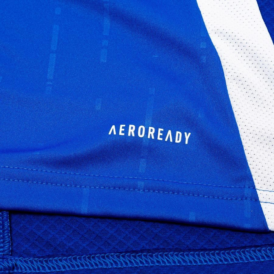 Italy home shirt 2025
