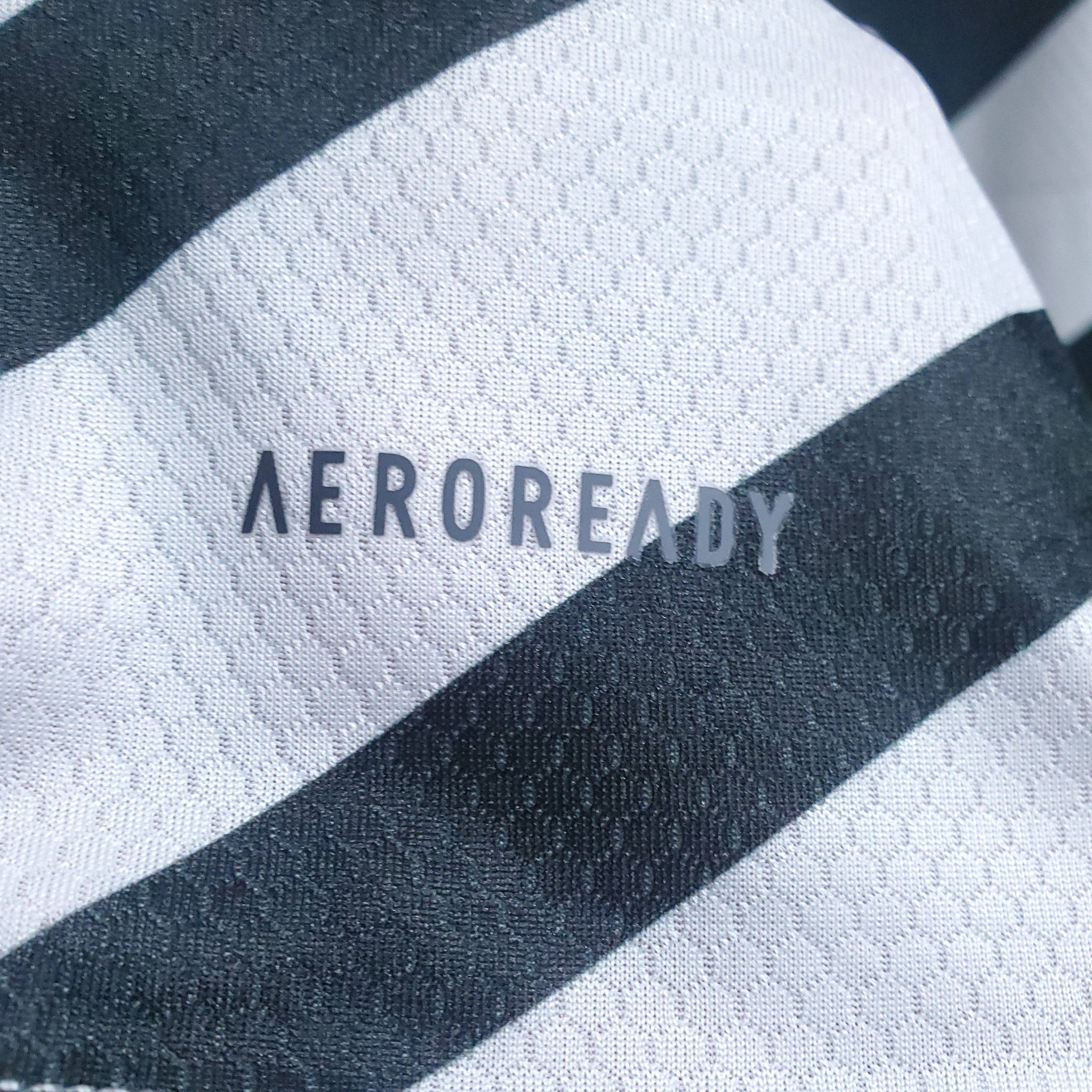 Manchester United retro third shirt 2020-21